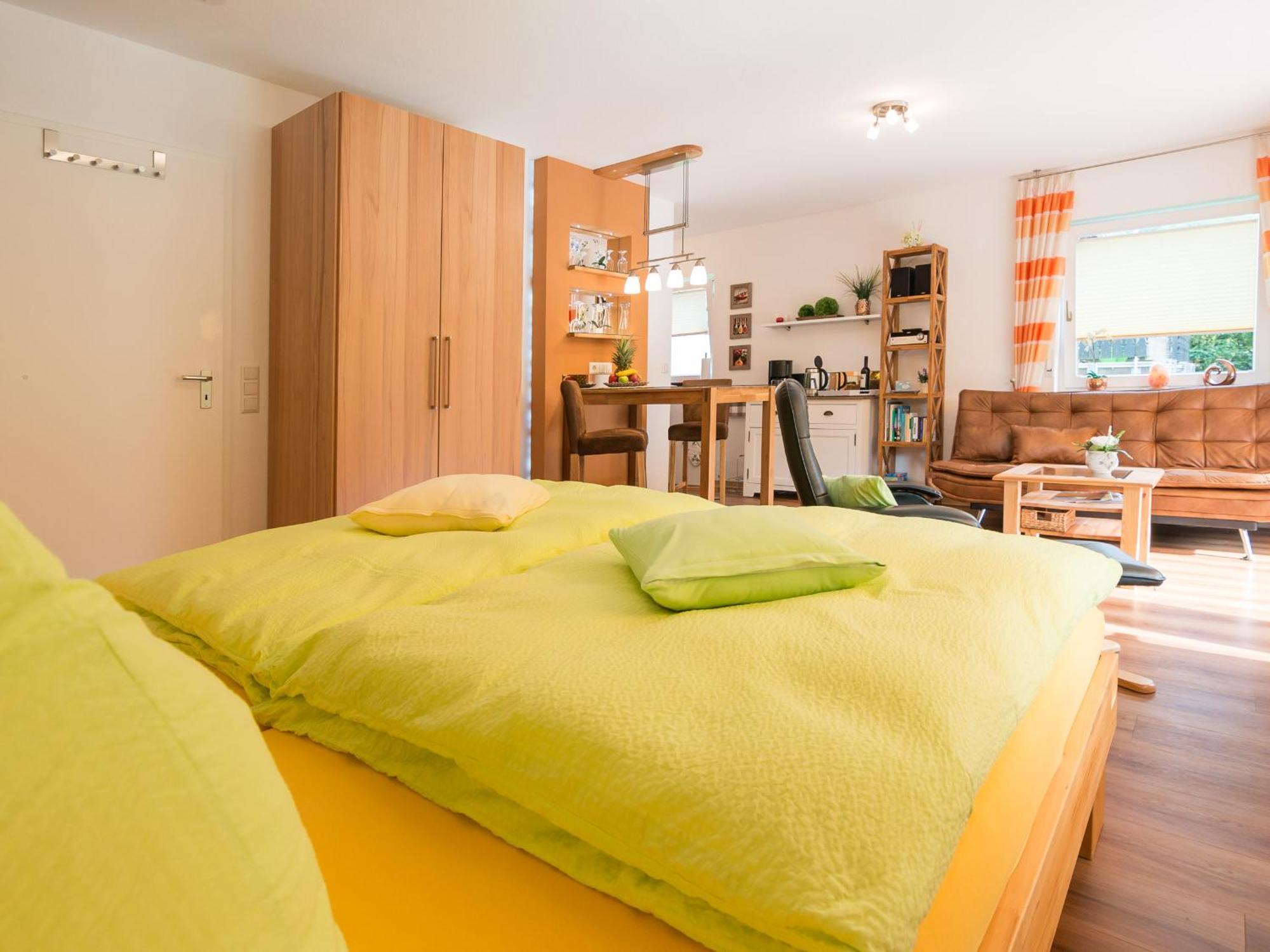Ferienwohnung Sonnenschein Bad Herrenalb Bagian luar foto